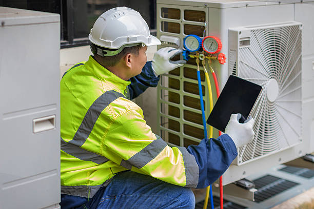 Professional Hvac Maintenance technician working in Cushing, TX